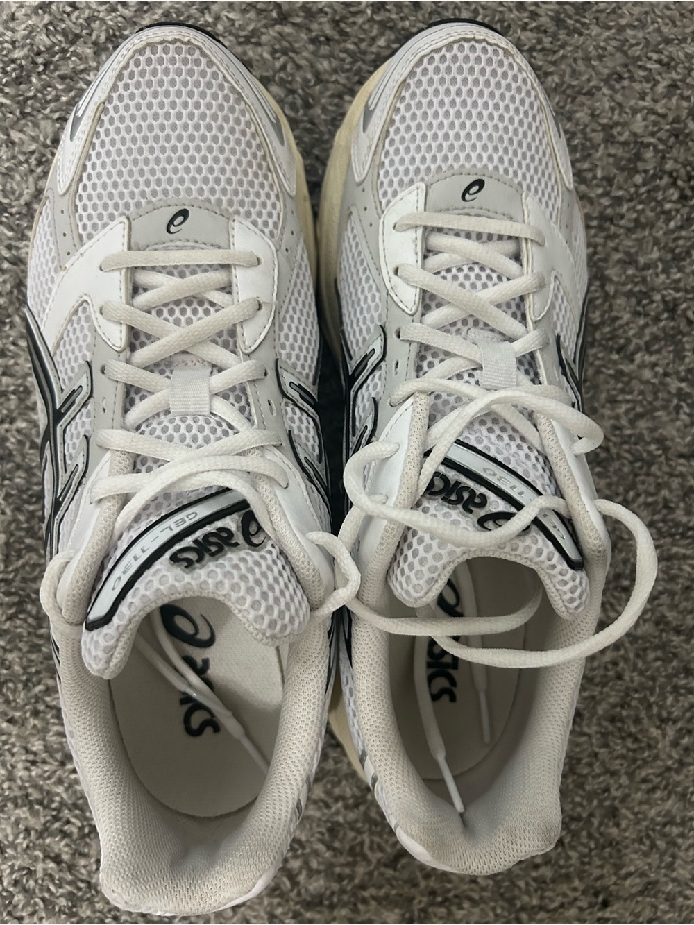 Asics GEL-1130 Men’s size 11 White and Black Mesh Lace-Up Running Shoes - Picture 2 of 6